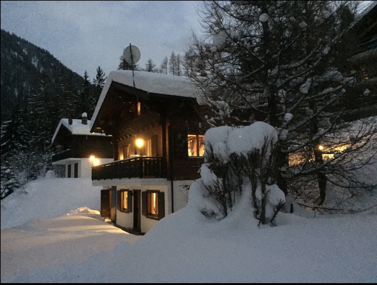 Chalet accommodation in La Tzoumaz, Verbier, Switzerland